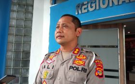 Pelat Nomor Putih Mulai Digunakan di Lampung, Bagaimana dengan Kendaraan Nomor Polisi Hitam? Simak! - JPNN.com Lampung