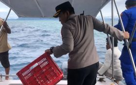 Bukti Nyata Kuasa Allah SWT, 12 Nelayan Selamat dari Bengisnya Perairan Air Bangis - JPNN.com Sumbar