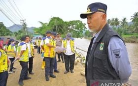 Gubernur Sumbar Minta Respons Cepat Seluruh Pihak Menghadapi Banjir Lahar Hujan - JPNN.com Sumbar