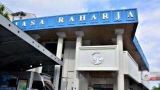 Jasa Raharja Serahkan Santunan Untuk Korban Kecelakaan Truck Fuso di Cianjur - JPNN.com