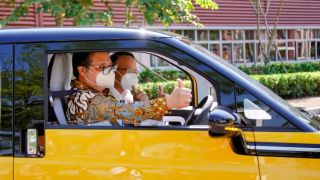 Menko Airlangga Hartarto Berperan Penting Dalam Ekosistem Kendaraan Listrik - JPNN.com