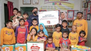 Gandeng Indonesia Pasti Bisa, SiCepat Ekspres Beri Bantuan ke Rumah Pejuang Kanker Ambu - JPNN.com