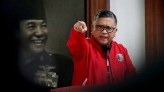 Ditanya Pertemuan Jokowi-Paloh Bakal Berujung Reshuffle? Hasto Bilang Begini - JPNN.com