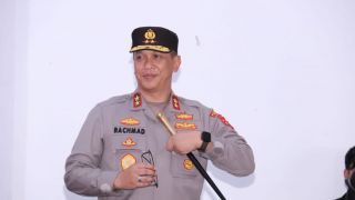 Kepala Sopir Truk Bolong Ditembak Bandit, Kapolda Sumsel Ungkap Soal Senjata, Ternyata - JPNN.com
