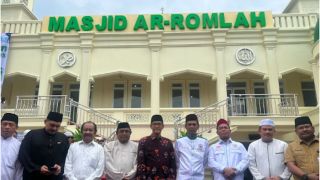 UAS dan Umar Kei Resmikan Masjid Ar-Romlah, Begini Pesannya - JPNN.com