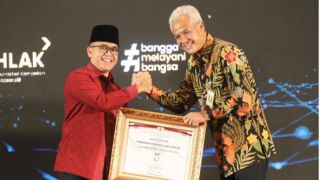 Perjuangan Ganjar Pranowo Berbuah Hasil, Jateng Raih Predikat A Reformasi Birokrasi - JPNN.com