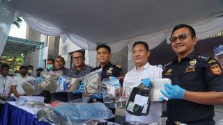 Sinergi Bea Cukai-BNN Gagalkan Peredaran Narkotika di Bali - JPNN.com