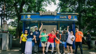 Mengeksplorasi Kota Bandung ala Manzone, Pakai Bandros, Seru Banget - JPNN.com