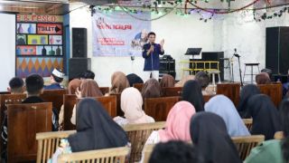 Ganjar Milenial Center Provinsi Lampung Gelar Sekolah Milenial Antikorupsi - JPNN.com