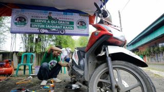 Kajol Dukung Ganjar Beri Layanan Servis Motor Gratis Untuk Driver Ojol di Serang - JPNN.com