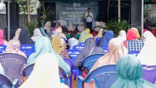 Santri Dukung Ganjar Beri Hadrah untuk Majelis Taklim di Jaksel - JPNN.com