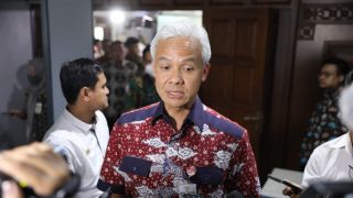 Gubernur Ganjar Berencana Naikkan Lagi Nominal Bantuan KJS - JPNN.com