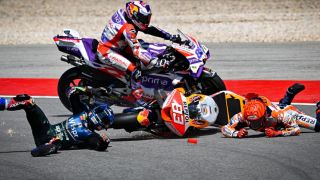 Detik-Detik Marquez Membuat Blunder Besar di MotoGP Portugal - JPNN.com
