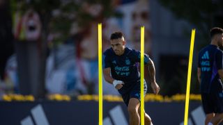 Gegara Cedera, Lautaro Martinez Susul Messi Absen dari Skuad Argentina - JPNN.com