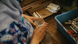 Pemerintah Diminta Pisahkan Regulasi Produk Tembakau dari RPP Kesehatan - JPNN.com