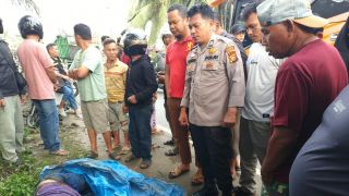 Geger Penemuan Mayat di Jalan Yos Soedarso Pekanbaru, Lihat - JPNN.com