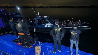Bea Cukai Batam Menggagalkan Penyelundupan 184 Ribu Batang Rokok Ilegal - JPNN.com
