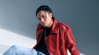 Anak Charly van Houten, Restu Persembahkan Mini Album 5 Diri - JPNN.com