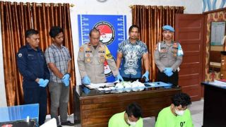 2 Pengedar Sabu-Sabu Ditangkap Polisi di Aceh Timur, Sebegini Barang Buktinya - JPNN.com