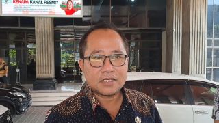 Pilwalkot Semarang: Sekda Iswar Batal Minta Tiket PDIP, Pilih Merapat ke PSI - JPNN.com