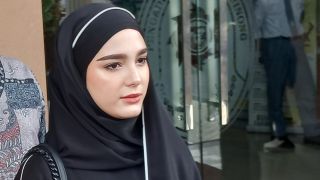 Sempat Dibatalkan, Yasmine Ow Kembali Gugat Cerai Aditya Zoni - JPNN.com