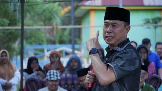 Andi Sumangerukka Sumbangkan 40 Ekor Sapi Kurban untuk Masyarakat Sultra - JPNN.com
