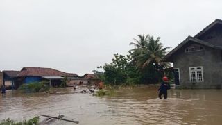 2 Desa di Kecamatan Jatiagung Lampung Selatan Terendam Banjir - JPNN.com