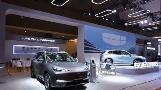 Terpesan 1000 Unit di IIMS 2025, Geely EX5 Bakal Diproduksi Lokal - JPNN.com