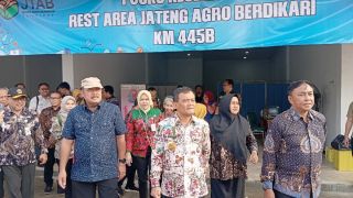 Gubernur Ahmad Luthfi: Rest Area Harus Optimal Layani Pemudik & Tingkatkan PAD Jateng - JPNN.com