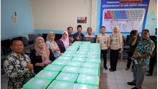 Makan Bergizi Gratis dan Sekolah Gratis di SMK Mandiri 02 & SMA Mandiri Balaraja Patut Dicontoh - JPNN.com