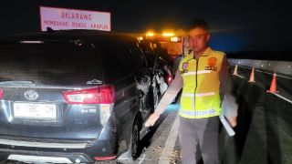 Gus Alam Luka Berat Seusai Mobilnya Kecelakaan di Tol, 2 Orang Tewas - JPNN.com