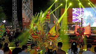 Korea Selatan dan Australia Ramaikan Semarang Night Carnival 2025 - JPNN.com