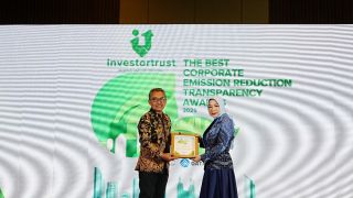 HIS Meraih The Best Corporate Emission Reduction Transparency Award 2025 - JPNN.com