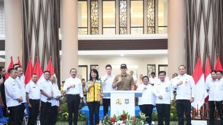 Menko AHY Resmikan Tiga Gedung Fakultas Baru di IPDN Jatinangor - JPNN.com