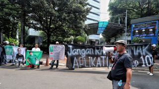 Minta Keadilan kepada Kemenhub, Driver Ojol: Aplikator Cukup 10 Persen - JPNN.com