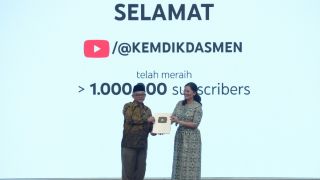 Kemendikdasmen Raih Gold Play Button YouTube - JPNN.com
