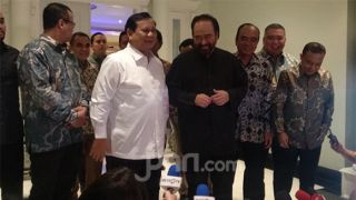 Seusai Pertemuan Prabowo dan Surya Paloh Jalin Kerja Sama - JPNN.com