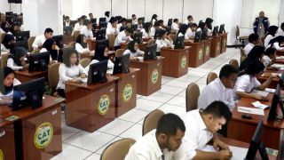 Pendaftaran CPNS 2024 & PPPK: Kabar Gembira untuk Tamatan SMA - JPNN.com