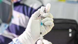 100 Ribu Dosis Vaksin Disiapkan Pemerintah Untuk Warga Kota Depok - JPNN.com Jabar