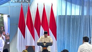 Sentil Pemerintah Daerah, Prabowo Singgung Soal Jumlah Toilet di Sekolah - JPNN.com