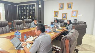 Kemenkum NTB Rapat Pra-Harmonisasi Raperbup Kartu KSB Maju, Ada Catatan - JPNN.com Bali