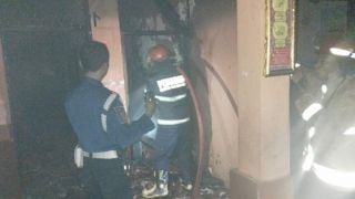 2 Jam Api Membakar SDN 12 Kota Cilegon - JPNN.com Banten