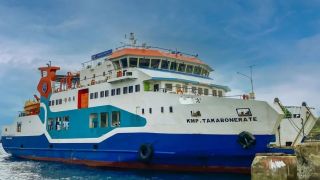 Harga Tiket Kapal di Pelabuhan Merak Menuju Bakauheni Menjelang Akhir Tahun, Lengkap - JPNN.com Banten
