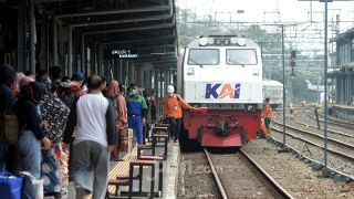 Simak, Ini Jadwal Kereta Api dari Jakarta ke Bandung Hingga Surabaya 5 Desember - JPNN.com