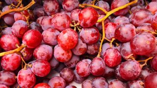 4 Khasiat Biji Anggur yang Bikin Kaget - JPNN.com