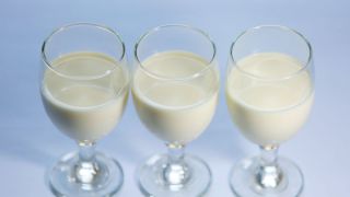 Waspada, Jangan Konsumsi Susu Bersama dengan 5 Makanan Ini, Nomor 2 Kesukaan Anda - JPNN.com