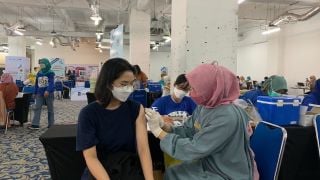 Jadwal dan Lokasi Vaksin Covid-19 Surabaya Hari Ini 8 Februari 2023 - JPNN.com Jatim