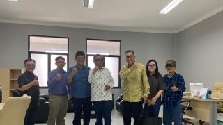 Mahfud MD Meninjau Pembangunan Kampus Universitas Widya Mataram - JPNN.com Jogja