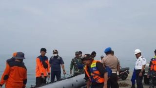 Belum Ditemukan, Basarnas Perluas Pencarian Nelayan Pamekasan Hilang - JPNN.com Jatim