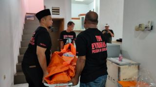 WNA Asal Korea Selatan Ditemukan Tewas Gantung Diri di Perumahan Raffles Hills, Kota Depok - JPNN.com Jabar